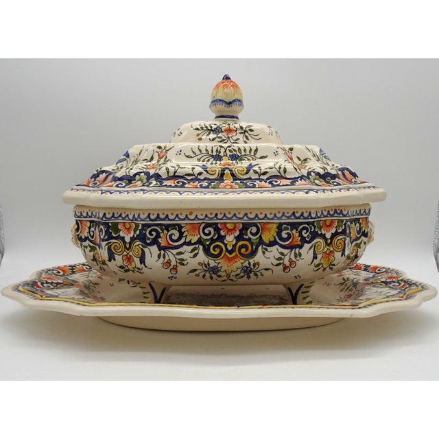 Large Vintage Hand Painted French Vieux Rouen Tureen with Charger, 1930s For Sale - Image 18 of 18