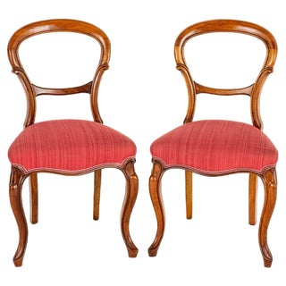 Victorian Walnut Dining Chairs with Balloon Back 1860, Set of 2 For Sale