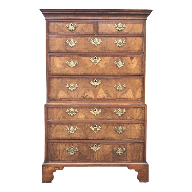 Antique George II Walnut Chest of Drawers, 1740 For Sale