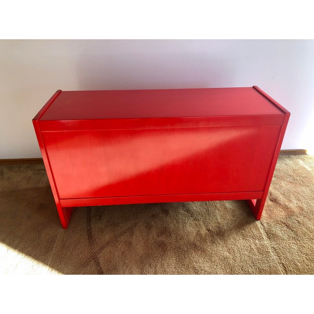 Simmons Company Furniture 1970s Red Six Drawer Modern Dresser For Sale - Image 4 of 11