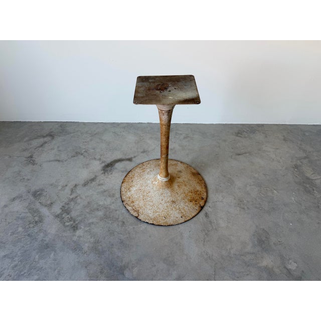 Beige Vintage Tulip Metal Base Dining Table With Italian Travertine Top – Outdoor For Sale - Image 8 of 12
