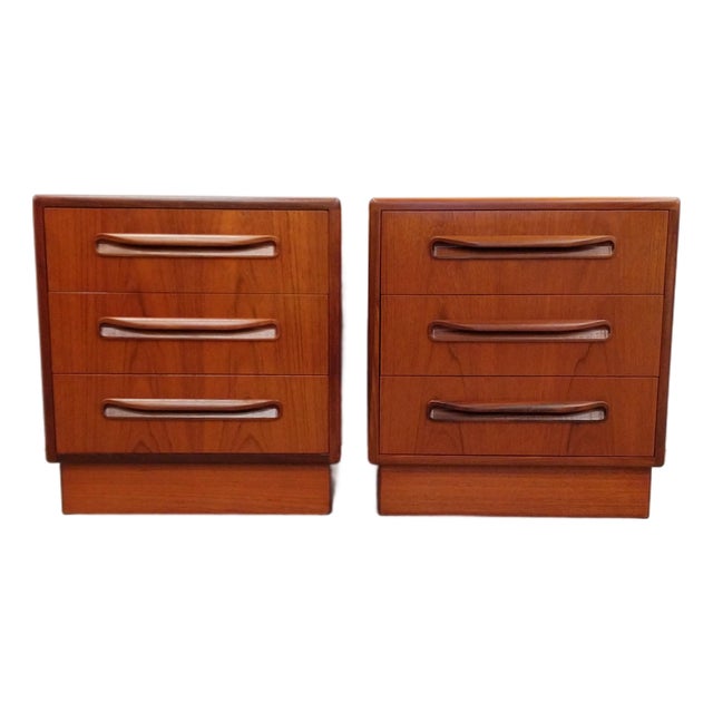 Pair of Vintage G Plan Fresco Mid Century Modern Teak Nightstands / Low Chests For Sale