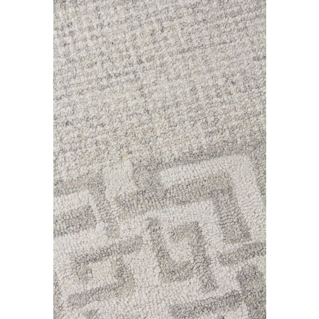 Contemporary Exquisite Rugs, Melbourne, Hand Loom, Wool/Cotton, Silver (10'x14') Area Rug For Sale - Image 3 of 9