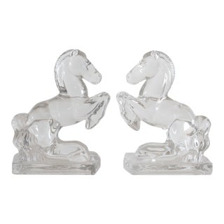 Vintage Clear Glass Rearing Horse Bookends by l.e. Smith- A Pair For Sale
