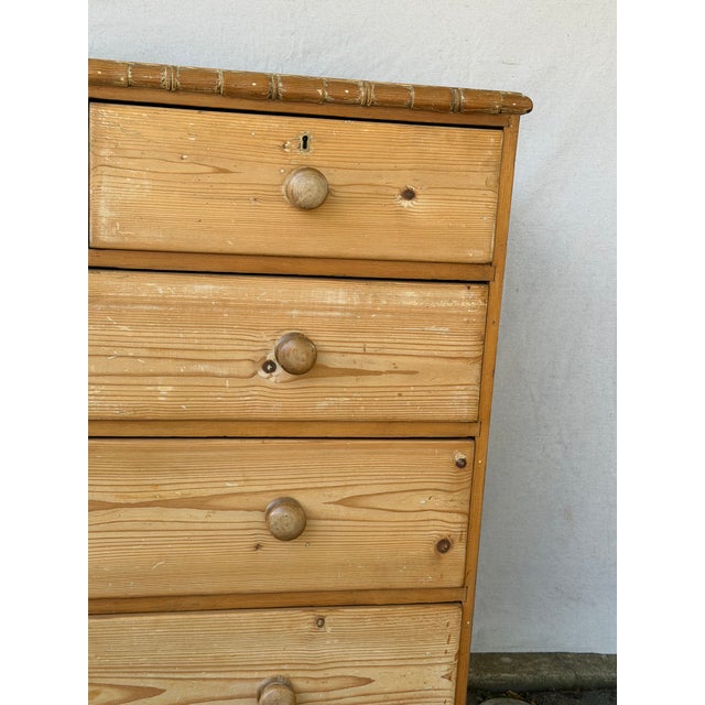 Traditional 19th Century Pine Regency Chest For Sale - Image 3 of 15