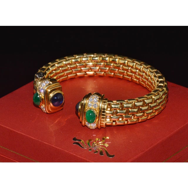 Vintage Fope Flex’it Natural 5.20ct Diamond Sapphire Emerald 18k Gold Open Cuff Bracelet For Sale - Image 12 of 14