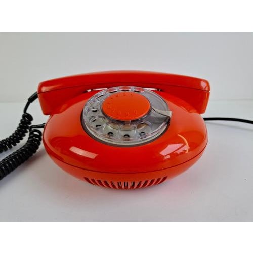 1970s Mid-Century Orange Rotary Desk Telephone from Tesla, Czechoslovakia, 1970s For Sale - Image 5 of 18