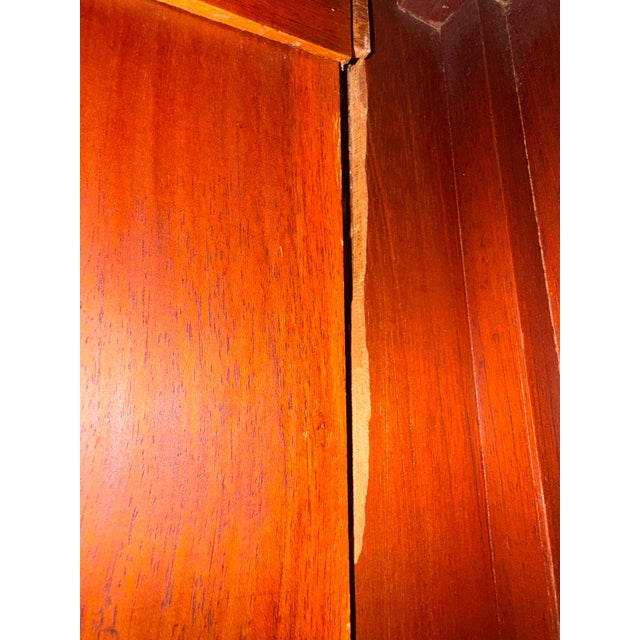 Early 20th Century Early 20th Century Solid Caoba (True Mahogany) Antique Armoire. For Sale - Image 5 of 5