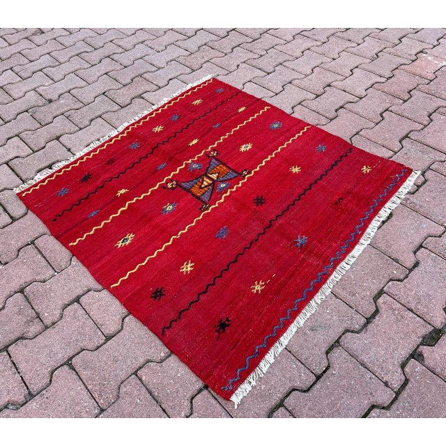 Size: 3.1 x 3.2 ft (97 x 100 cm) 38 x 39 Inches color:red material: 100% wool fast shipping: delivery in 3-5 business...