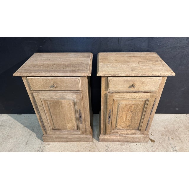 Vintage Oak Bedside Cupboards, 1950, Set of 2 For Sale - Image 3 of 13