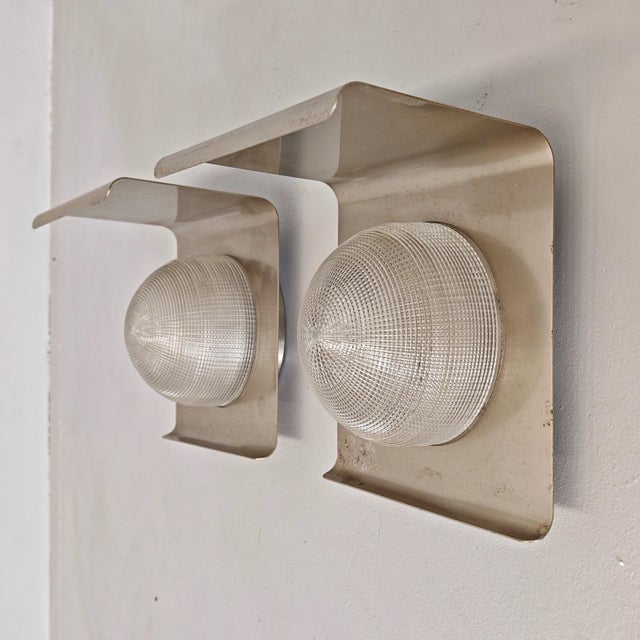 Mid-Century Modern Wall Lamps in Nickel-Plated Metal Sheet and Glass, 1960s, Set of 2 For Sale - Image 3 of 16
