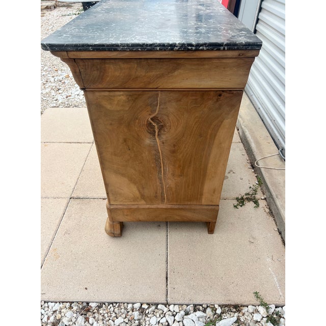 French French 19th Century Louis Philippe Bleached Burl Walnut Marble Top Commode For Sale - Image 3 of 12