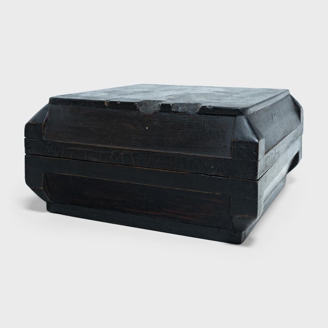 Chinese Chinese Black Lacquer Snack Box, C. 1820 For Sale - Image 3 of 7