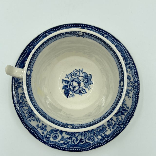 Clarice Cliff 1940s Royal Staffordshire Tonquin Blue Transferware Tea Cups & Saucers – 14 pcs For Sale - Image 4 of 12