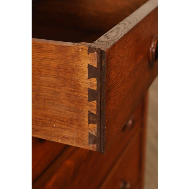 Early 20th Century Antique Gustav Stickley Mission Oak Chest Of Drawers #909 For Sale - Image 5 of 18