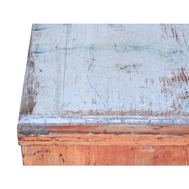 Early 19th Century Swedish Painted Pine Chest of Drawers For Sale - Image 9 of 12