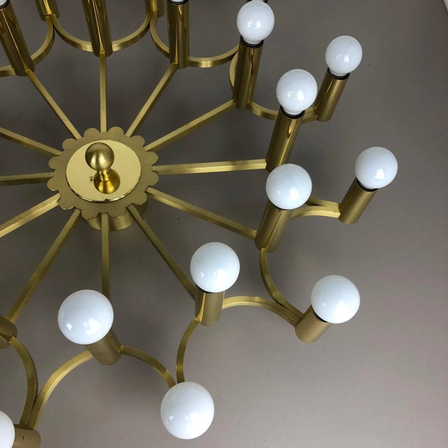 Gigantic Brass 24 Bulb Flush Mount Ceiling Light from Stilnovo, Italy, 1960s For Sale - Image 14 of 18