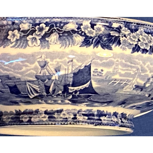 1930s Wedgewood 1933 Ferrara Blue Serving Dish With Lid. Blue Transferware English China With Ships, Buildings, and Flowers For Sale - Image 5 of 8