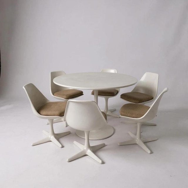 Tulip Dining Set with Round Pedestal Table and Swivel Chairs by Maurice Burke for Arkana, 1960s, Set of 7 For Sale - Image 11 of 11