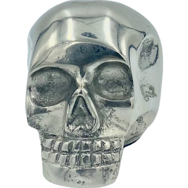 Details: -Perfect for desk/tabletop decor! -Skull made of unknown silver metal -Bottom has black felt-like material -Item...