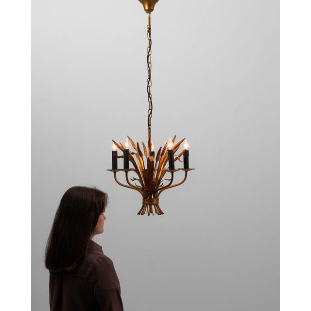 20th Century Italian Gilded Florentine Tole Wheat Sheaf Chandelier by Hans Kögl For Sale - Image 18 of 18