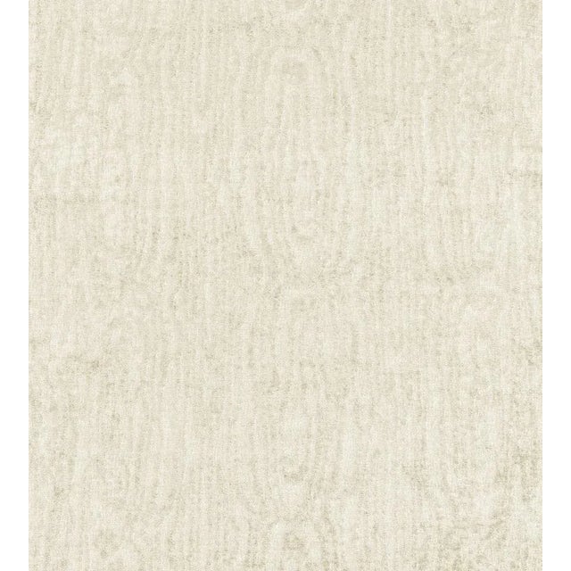 Sample - The House of Scalamandré Whitby Fabric, Winter White For Sale