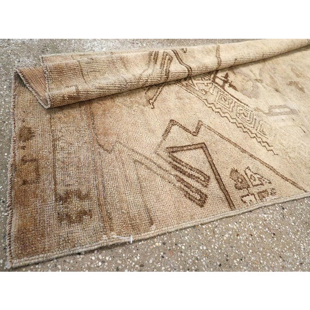Galerie Shabab Collection Mid-20th Century Turkish Anatolian Runner For Sale - Image 10 of 10
