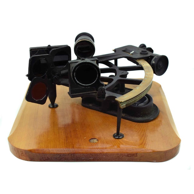 1940s Authentic 1944 Leupold & Stevens Instruments Sextant Ship Navigator Wall Decor Usa For Sale - Image 5 of 12