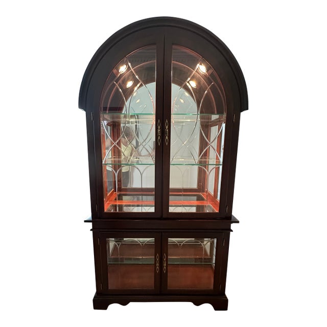 Late 20th Century Philip Reinisch Cherry Finish Lighted Curio With Beveled Glass Doors For Sale