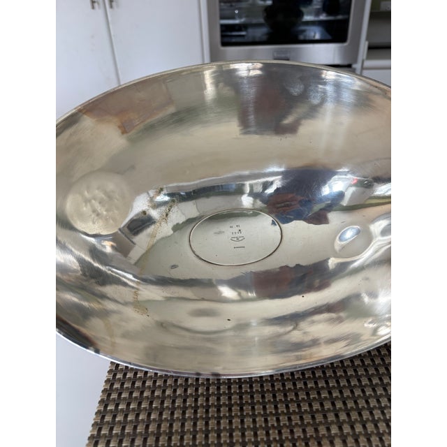 Stunning Silver Plate Meat Dome stamped Holmes & Edward.. Beautiful Center Piece for any Occasion