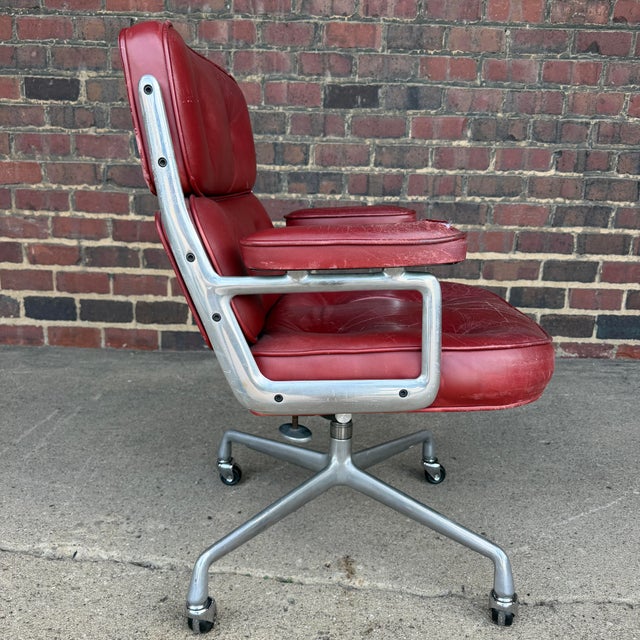 Red Eames Time-Life Executive Office Chair for Herman Miller For Sale - Image 8 of 12