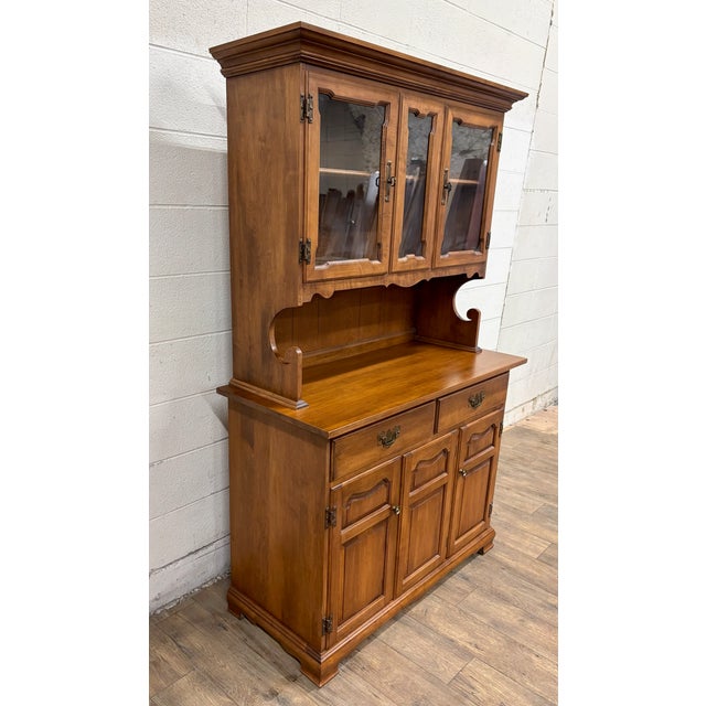 Vintage Tell City Young Republic Colonial China Cabinet Buffet Hutch and Cupboard For Sale - Image 4 of 18