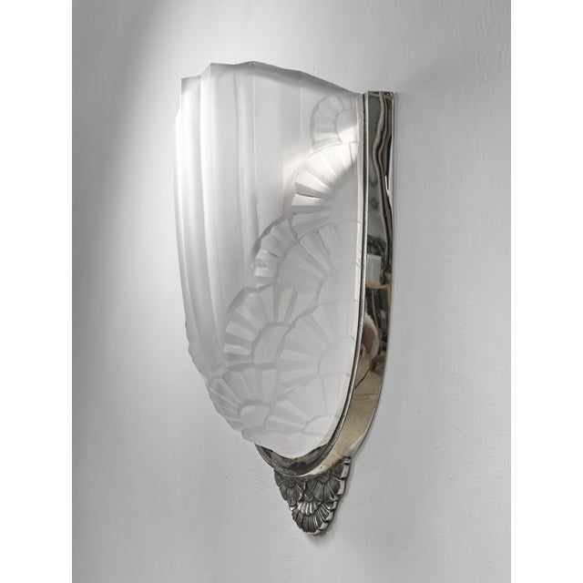 1930s Degue & Vandamme French Art Deco Frosted Glass Modernist Slip Shade Wall Sconces - A Pair For Sale - Image 5 of 14