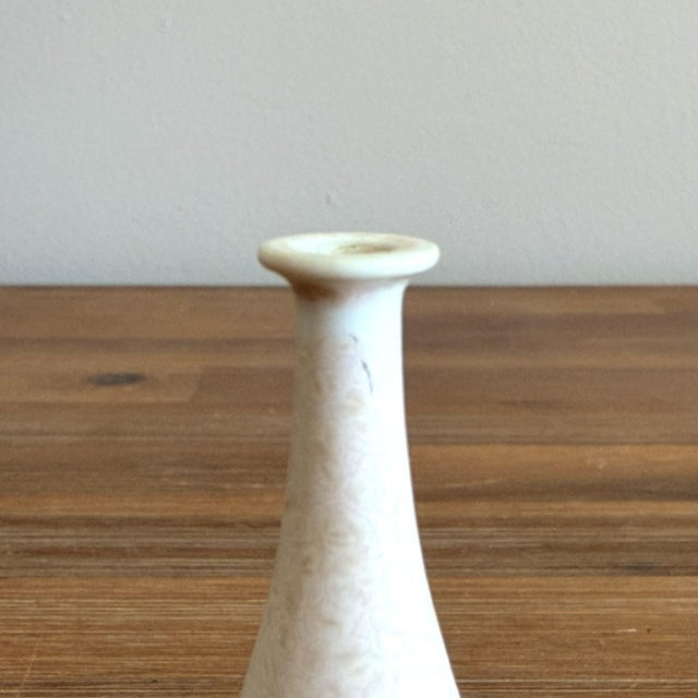 Mid-Century Modern Vintage 1950s Mid-Century Gunnar Nylund Rörstrand Sweden White Crystaline Glaze Miniature Ceramic Vase For Sale - Image 3 of 5