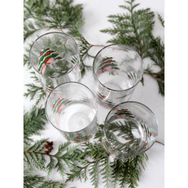 1990s Vintage Christmas Drinking Glasses Set of 4 For Sale - Image 5 of 9