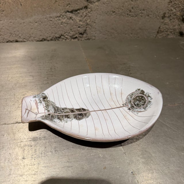 Mid-Century Modern Ceramic Fish Plate by Tackett & Fujita, 1960s For Sale - Image 13 of 13