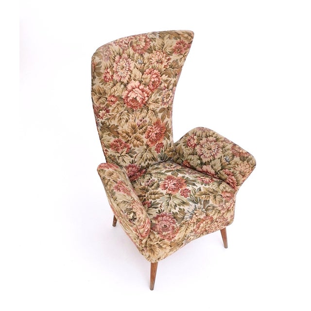 Mid-Century Modern Vintage Floral Fabric Children's Armchair with Wooden Legs, Italy, 1950s For Sale - Image 3 of 10