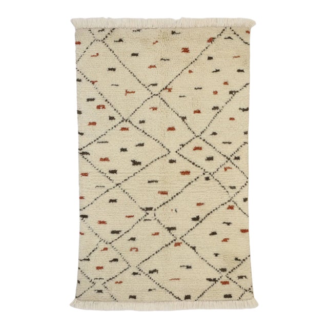 Moroccan Style Accent Rug, 02'10 X 04'07 For Sale