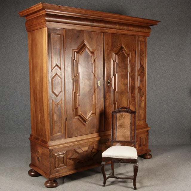 Early 18th Century Late 17th Century Renaissance Walnut Cabinet, 1700s For Sale - Image 5 of 18