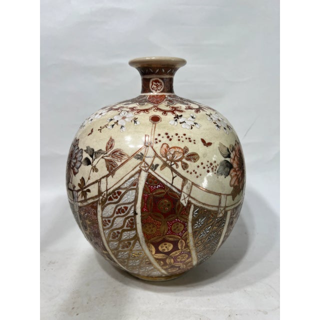 Ceramic Antique Early 20th Century Satsuma Vase Signed Kinkozan For Sale - Image 7 of 11