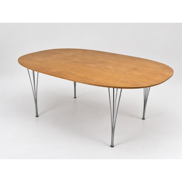 Superellipse Dining Table by Bruno Mathsson and Piet Hein for Fritz Hansen, in Good conditions. Designed 1990 to 1999 This...