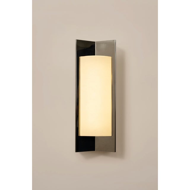 Introducing our Arrow models, a collection with a range of contemporary lighting solutions, where each piece is crafted...