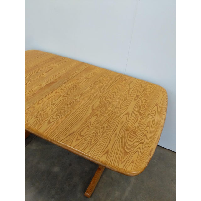 1970s Vintage Extendable Dining Table by Ercol For Sale - Image 5 of 13
