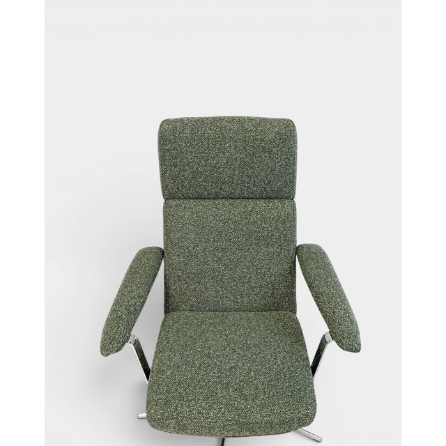 Ergonomic Lounge Chair in Green Wool Bouclé by Mood Copenhagen, 2010s For Sale - Image 4 of 10