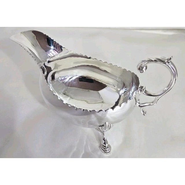 Mid-Century Britannia Standard Silver Gravy Boat, Dublin, 1968 For Sale - Image 3 of 13