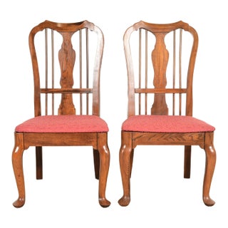 Baker Furniture Style Queen Anne Solid Walnut Side Chairs or Dining Chairs, Pair For Sale