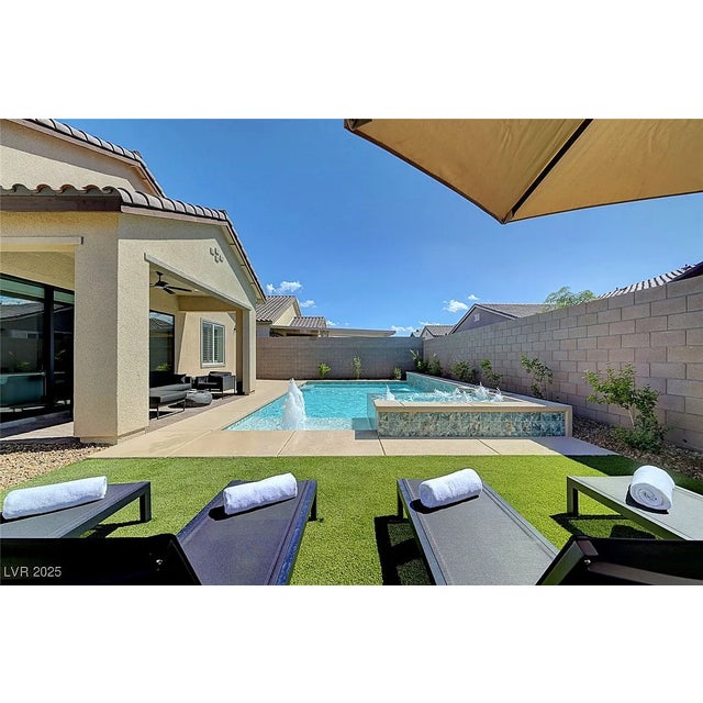 Restoration Hardware Restoration Hardware Aegean Black Metal Chaise For Sale - Image 4 of 4