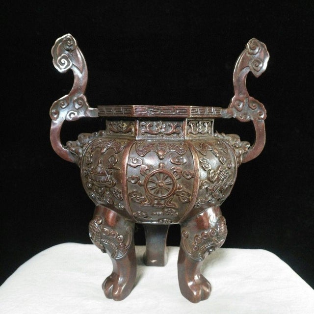 Bronze Vintage Bronze Incense Burner – 9.8" Gilt Censer With Lion Finial & Octagonal Lid For Sale - Image 8 of 9