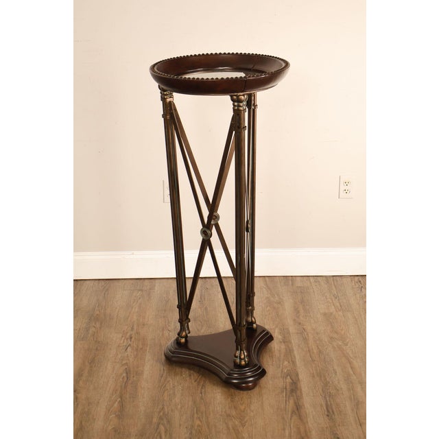 Late 20th Century Regency Style Pair Of Mahogany Pedestal Plant Stands For Sale - Image 4 of 18