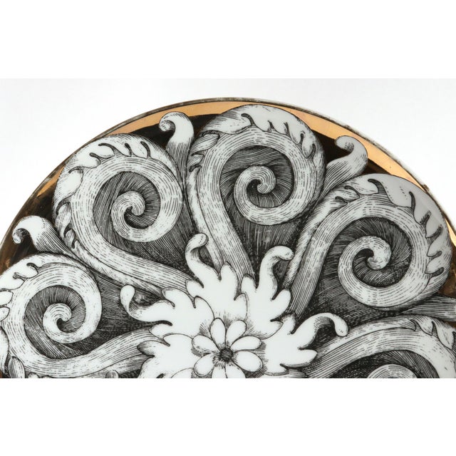 Piero Fornasetti Rosoni Pattern Porcelain Plates, Set of Six Circa 1960s For Sale - Image 11 of 17